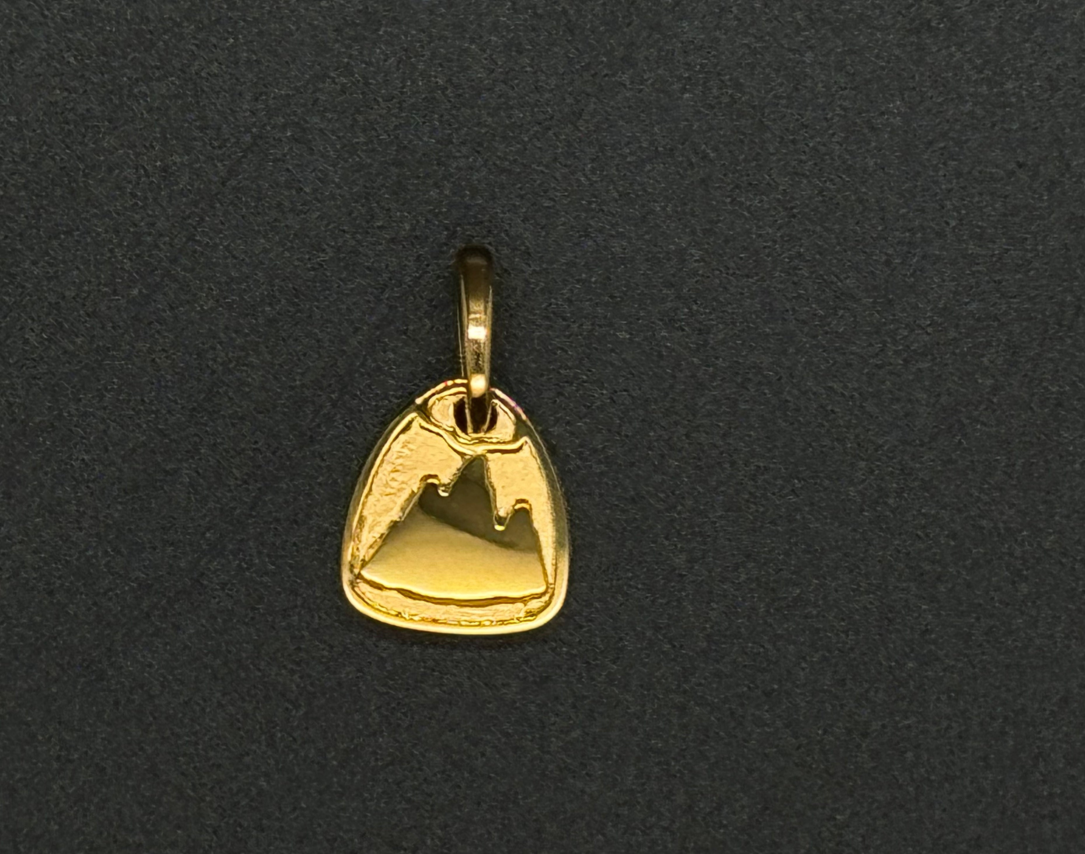 14K/18K Gold 福 Charm