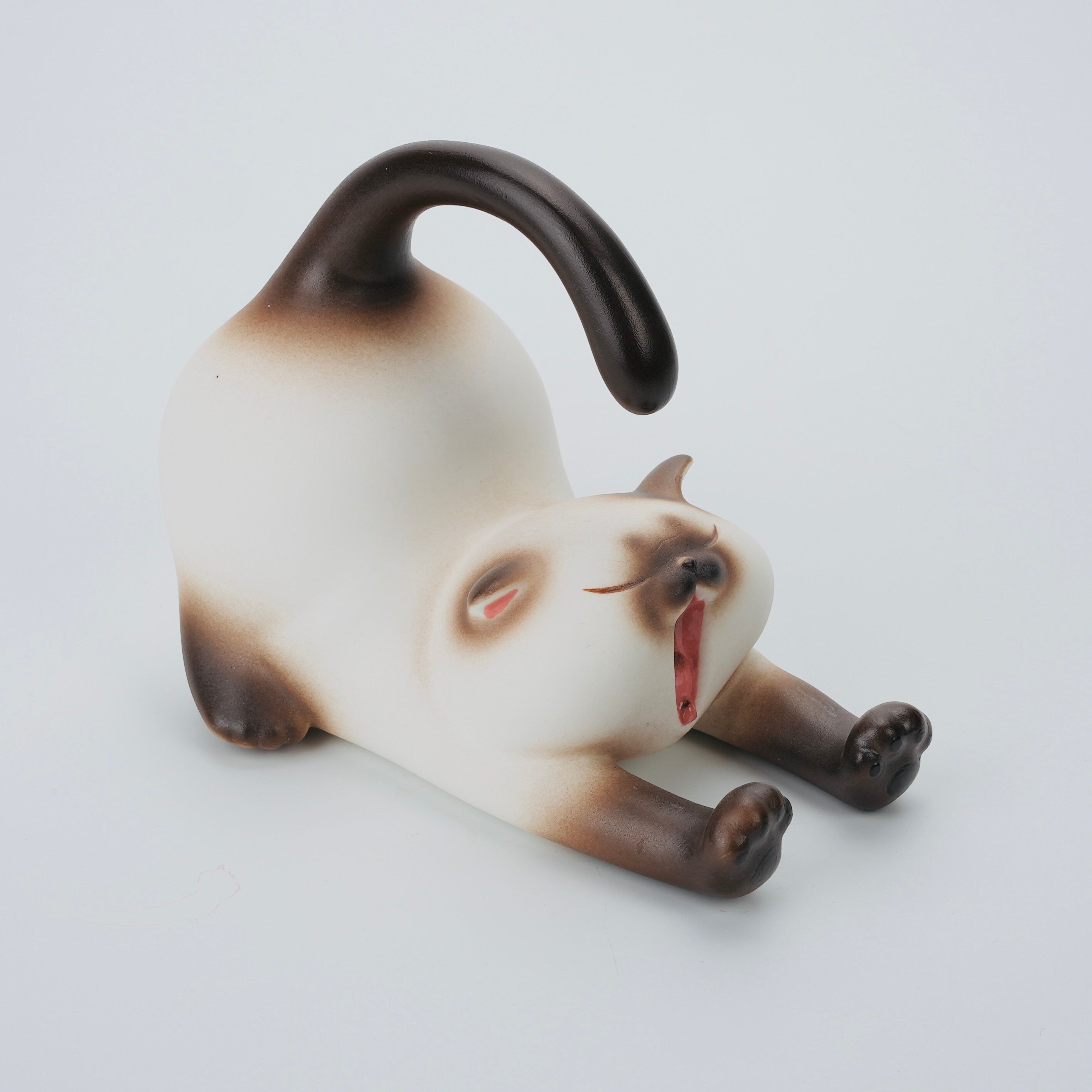 Porcelain Cat | Phone Stand | Photo Display